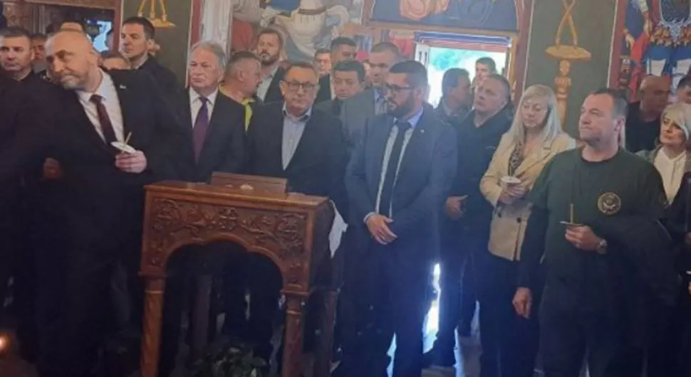 Parastos za ubijene u Dobrovoljačkoj ulici