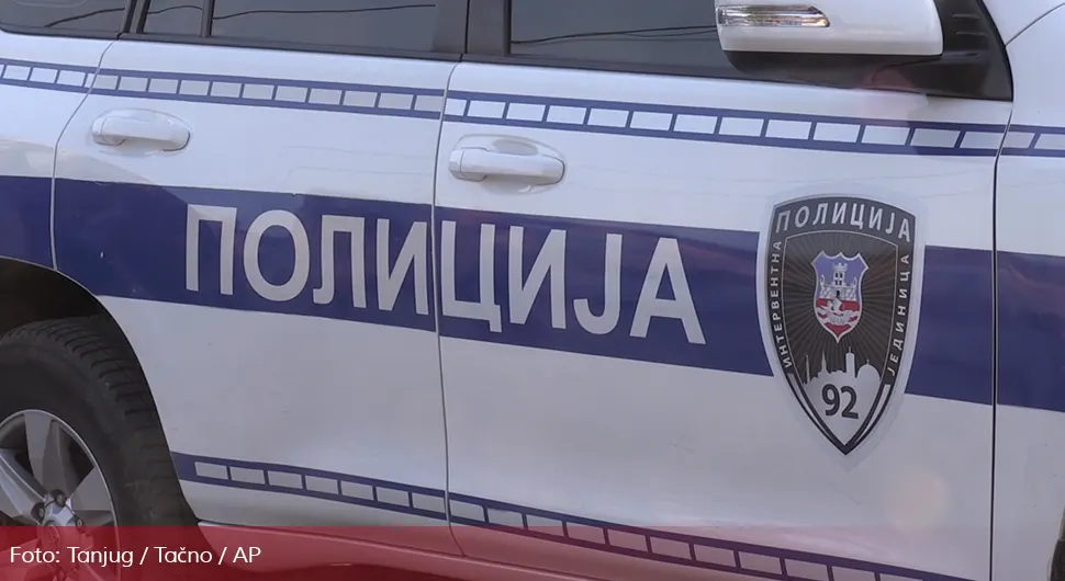 Стравичан призор на путу: Аутомобилом налетио на два коња, на мјесту остали мртви