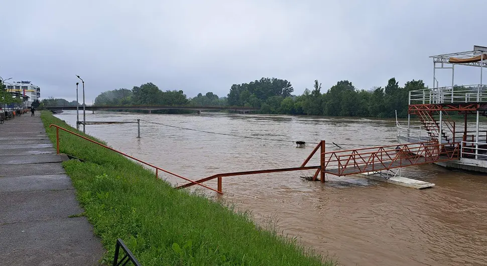 ​Vodostaj Une u Kozarskoj Dubici u porastu