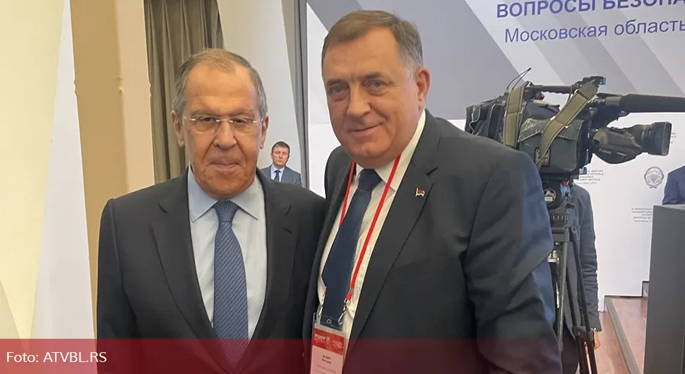 Dodik se sastao s Lavrovim