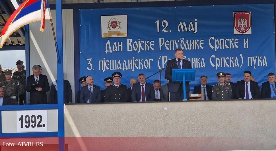 Dodik: Vojska branila slobodu srpskog naroda, opasnost nije nestala