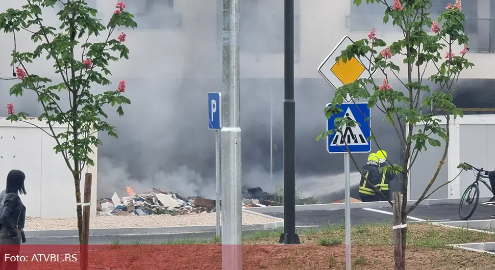 Požar u Banjaluci, vatrogasci na terenu (FOTO/VIDEO)