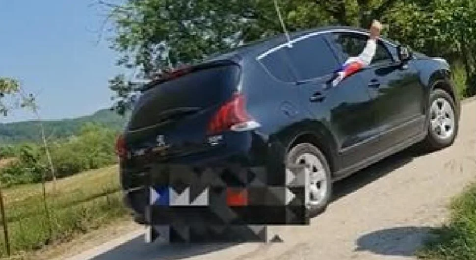 Pucnjava u svadbenoj koloni kod Banjaluke zabrinula mještane (VIDEO)