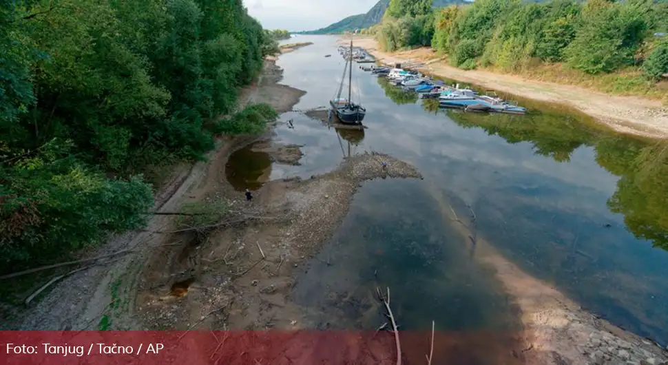 Samo mlađi sin stigao do obale: Braća upala u rijeku, otac skočio za njima da ih spase