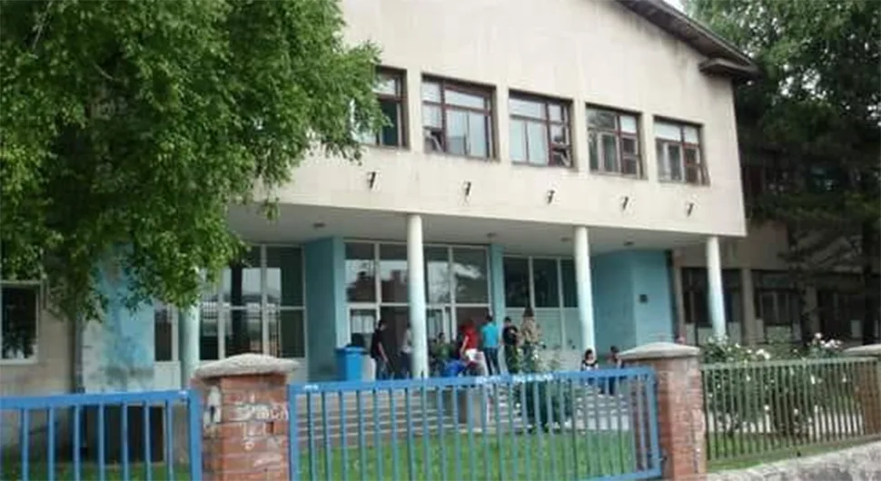 Oglasila se škola u Bihaću nakon što je učenik prijetio masakrom