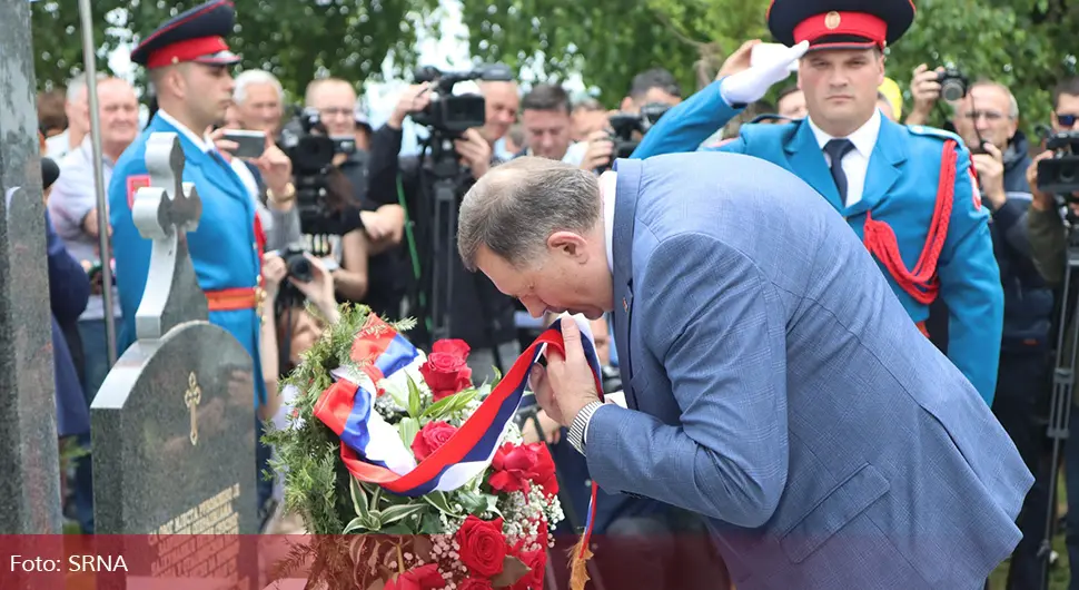 Služen parastos i položeni vijenci za poginule u operaciji 