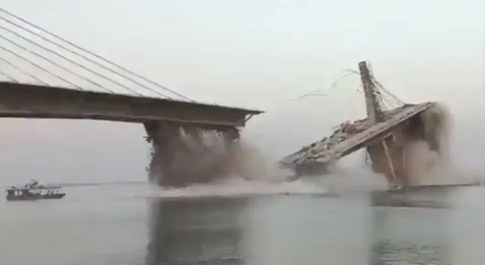 Nije prvi put da se dešava: Urušio se most u izgradnj!