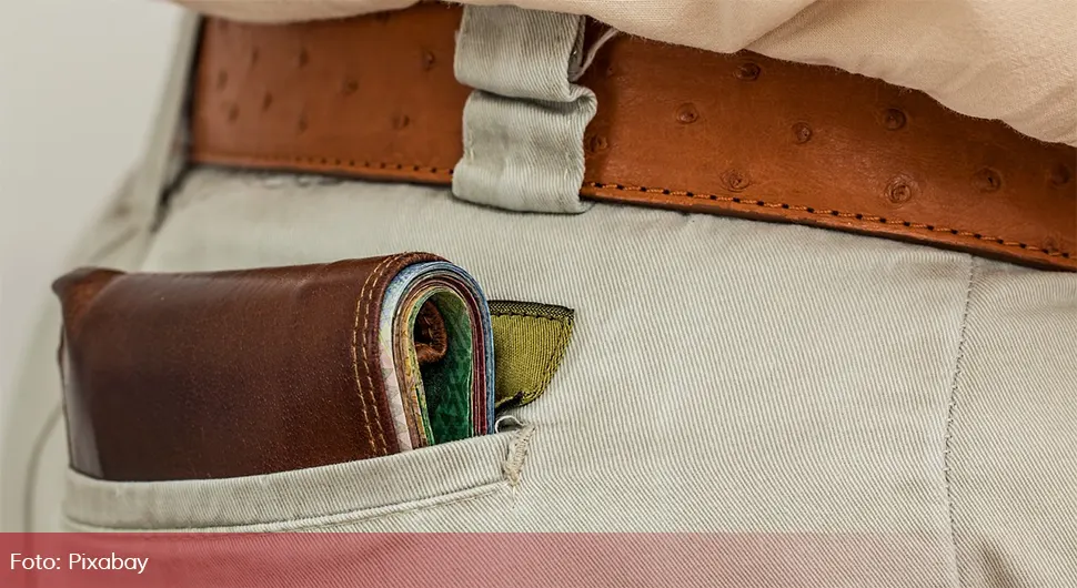 Из куће украдена тренерка и 3.500 КМ