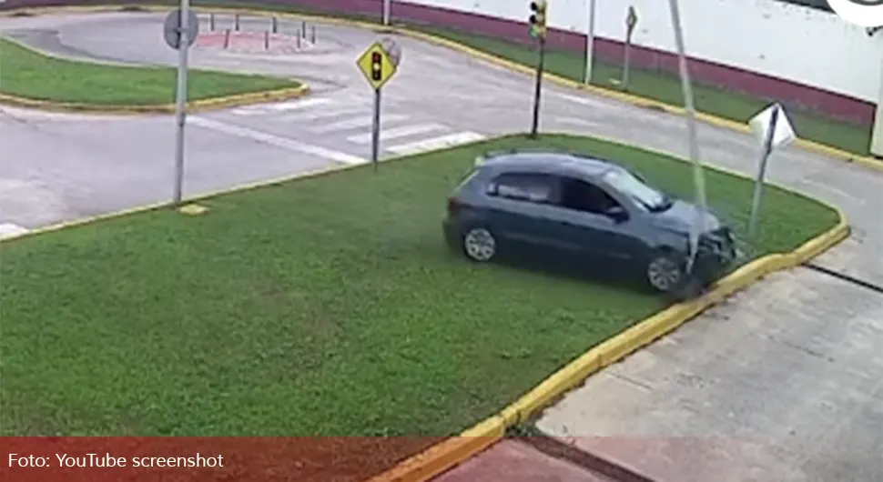 Video obišao svijet: Zabila se u stub tokom polaganja vozačkog