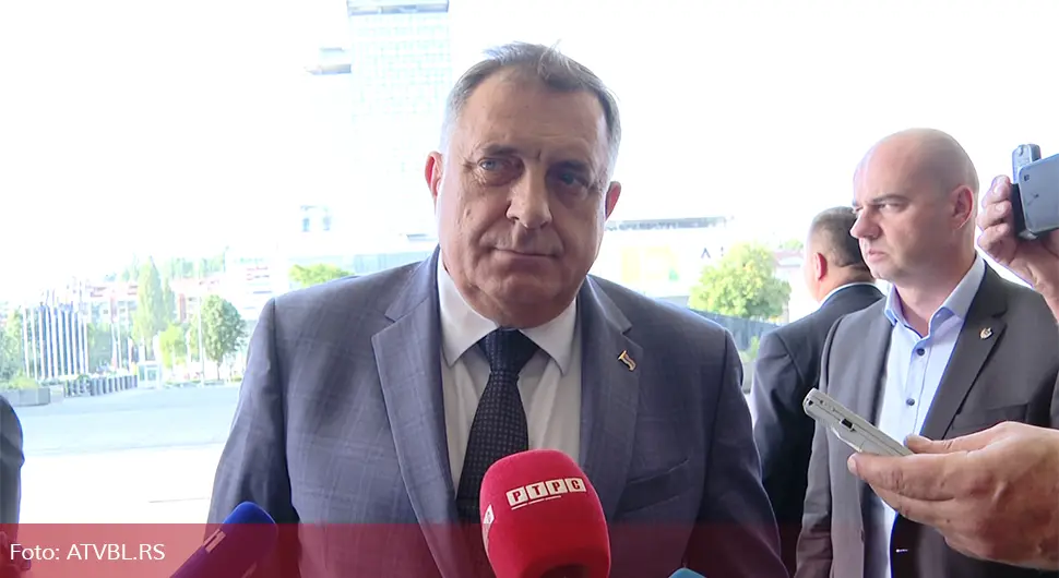 Dodik uoči sastanka: Nisam došao ovdje nikog da uslovljavam