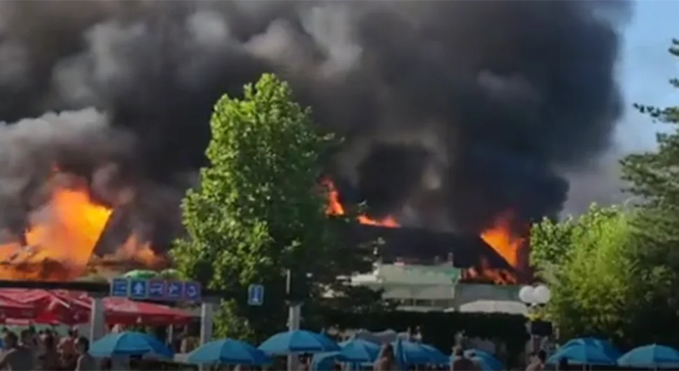 Veliki požar u akva parku u Sloveniji