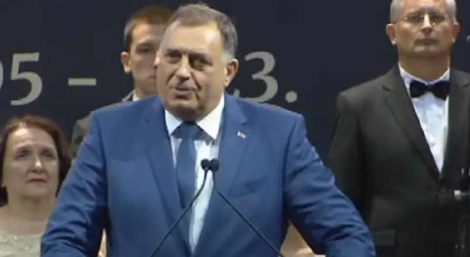 Dodik: 