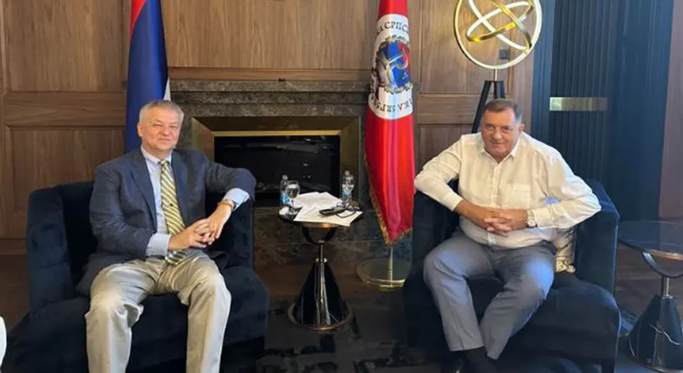 Dodik: Za Srpsku izuzetno značajno da je predložila ambasadora BiH u EU