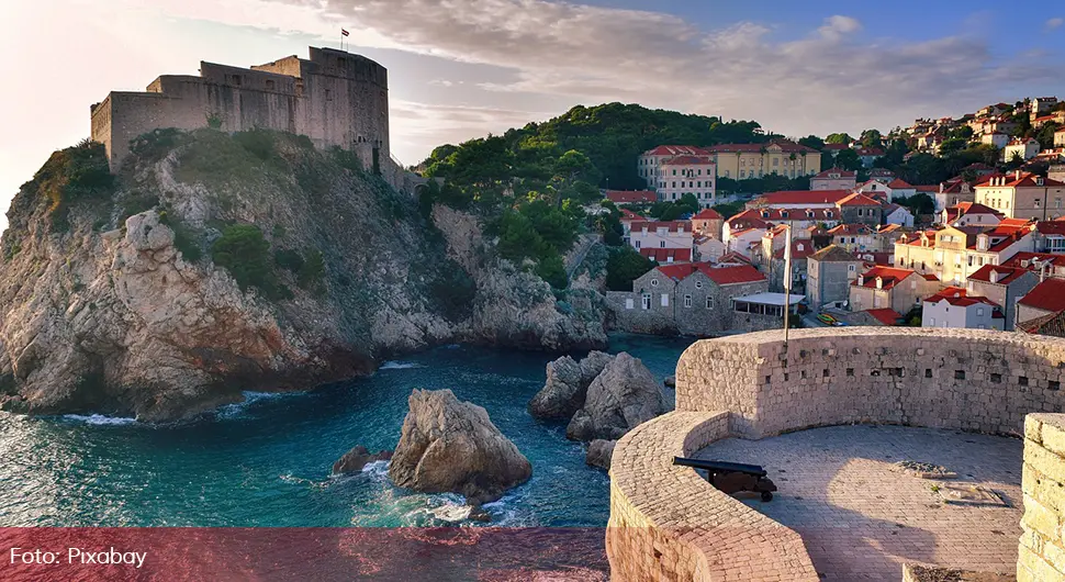 Par iz Australije pao sa zida u Dubrovniku