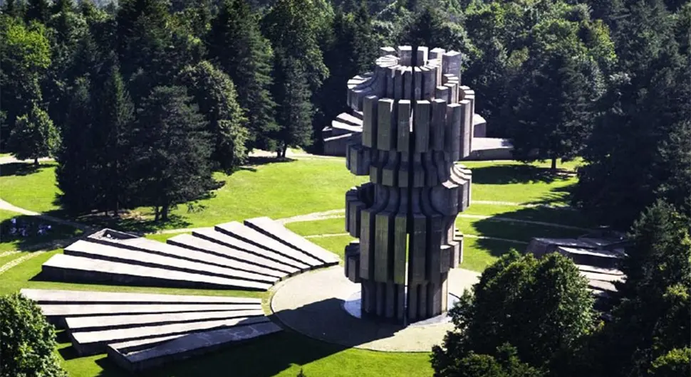 kozara.webp