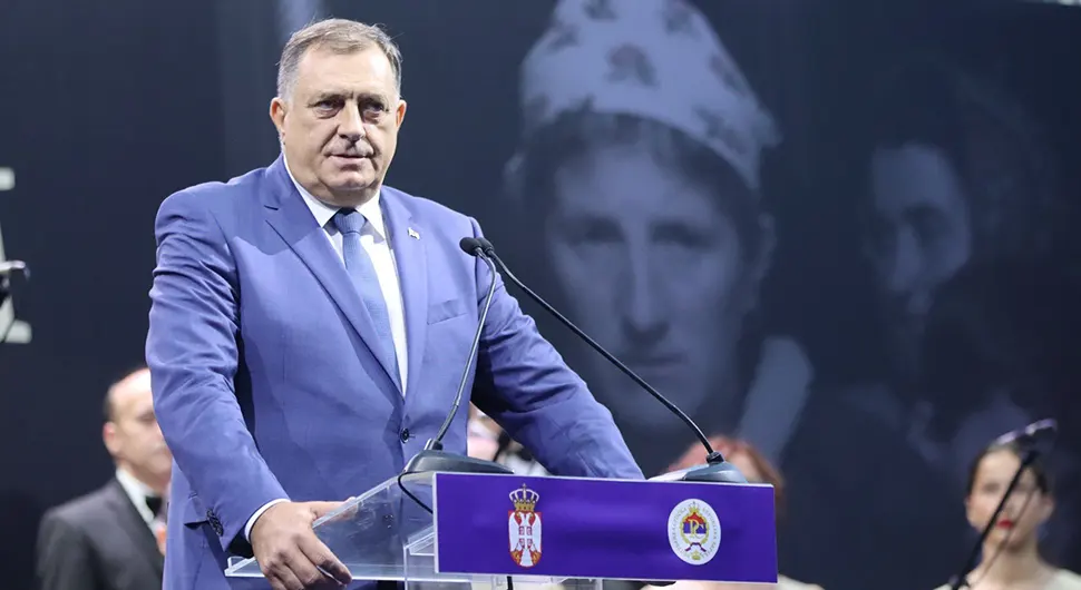 Dodik: 