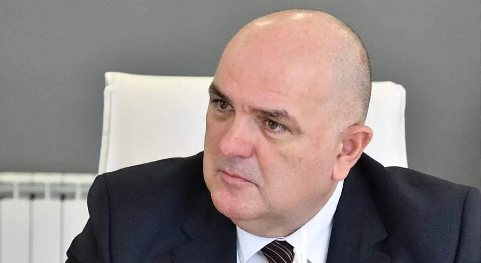 Pokrenuta inicijativa za formiranje savjeta za odbranu Dodika