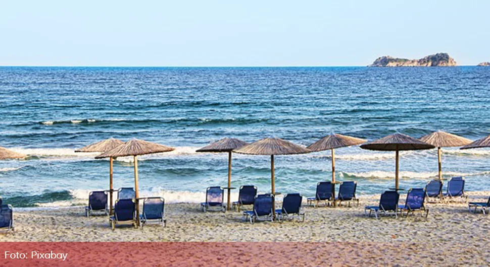 “Pokret peškira” - Protesti zbog kompanija koje iznajmljuju ležaljke na plažama