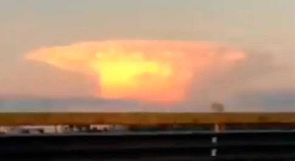 Misteriozni oblak iznad Rusije, izgleda kao 