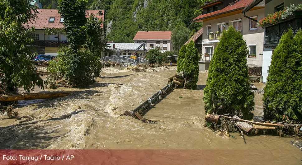U Sloveniji više od 200 klizišta poslije poplava