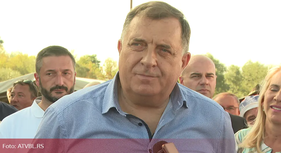Додик: Срби народ окупљања, весеља, љубави и саборовања
