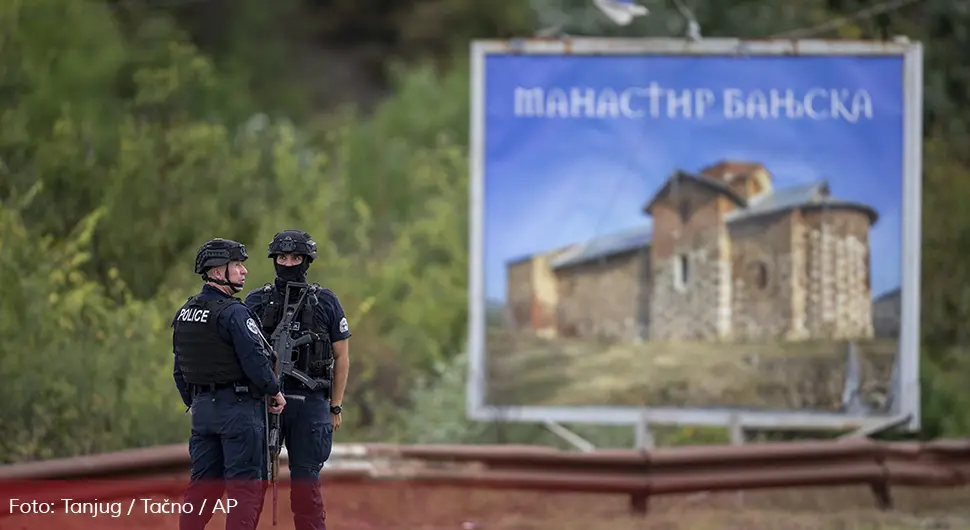 Наоружaне особе напустиле манастир Бањска, још увијек се осјећа страх