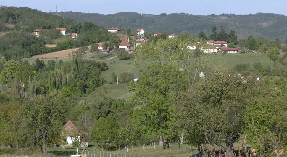 Питање имовине није само политичко