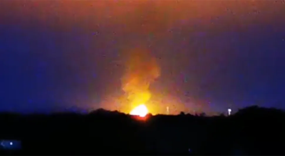 Еskplozija sa vatrenom loptom snimljena kod Oksforda