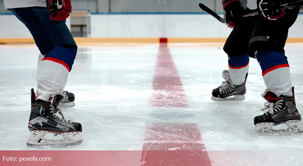 Језива смрт хокејаша: Противник му пререзао врат на сред меча