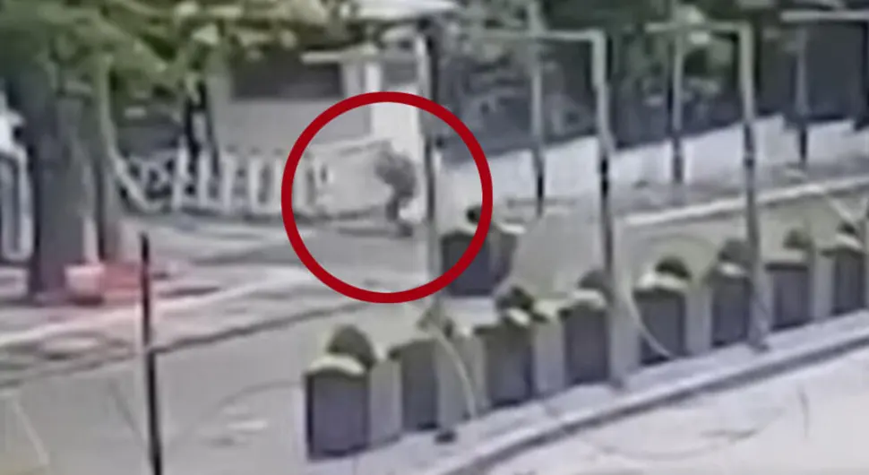 Ovo je trenutak napada bombaša na sjedište turske policije u Ankari