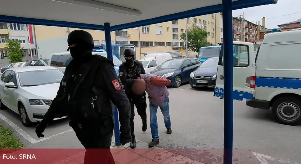 Uhapšen osumnjičeni za paljenje automobila policajca