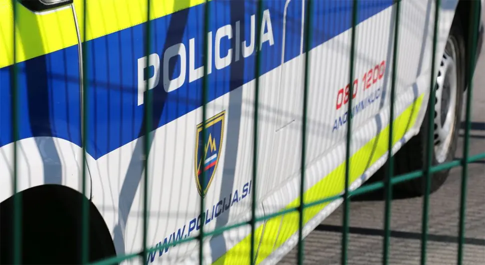 Ужас у Словенији: Двије особе пронађене мртве поред стамбене зграде