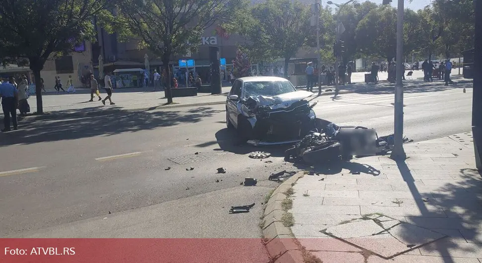 Očevici stravične nesreće u Banjaluci: Od siline udara, muškarac je u zraku letio više od 20 metara