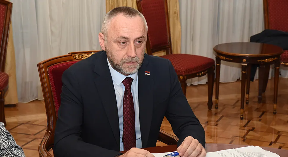 Егић: Обиљежавање сјећања на злочин над Србима у календару важних датума