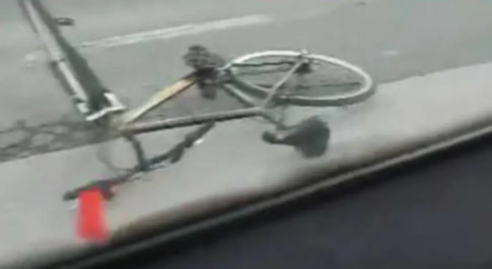 Autom pokosio biciklistu