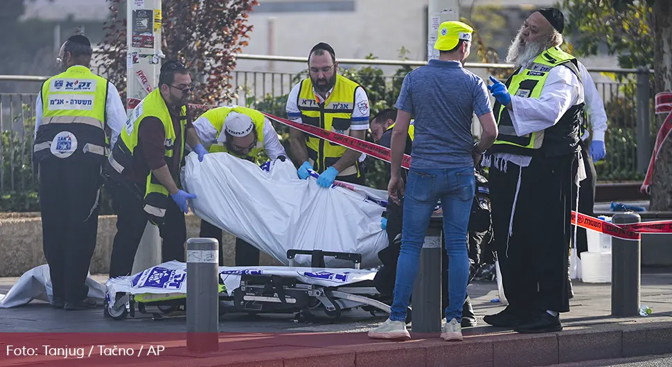 Prvi snimci i fotografije napada u Jerusalimu