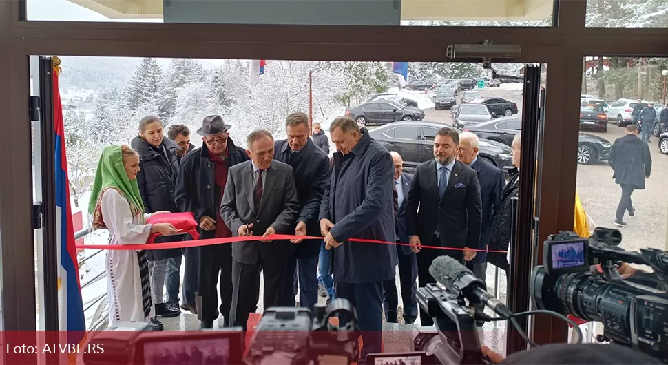 Додик отворио Мали дом у Палама