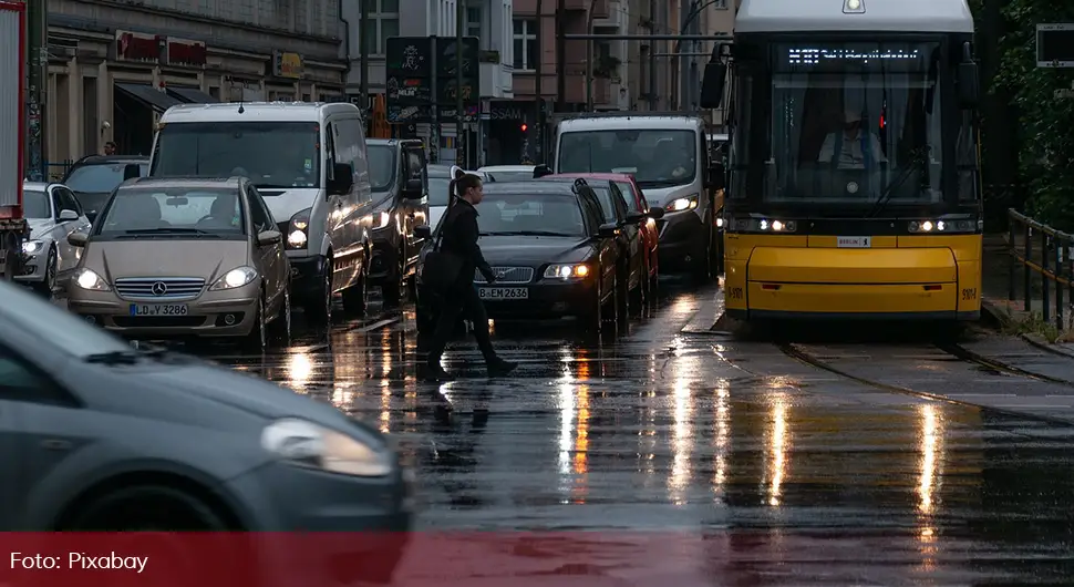 Automobili sa vraćenom kilometražom skuplji za četvrtinu nego što zaista vrijede