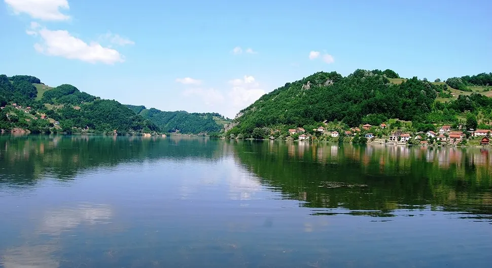 Zvorničko jezero doživjelo turistički bum