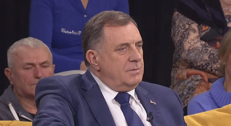 Додик: Стране агентуре желе да одвоје Србе из Републике Српске од матице Србије