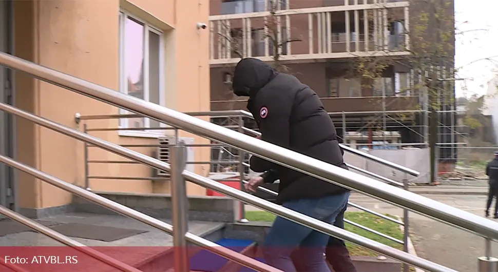 Zatražen pritvor za uhapšene inspektore Poreske uprave