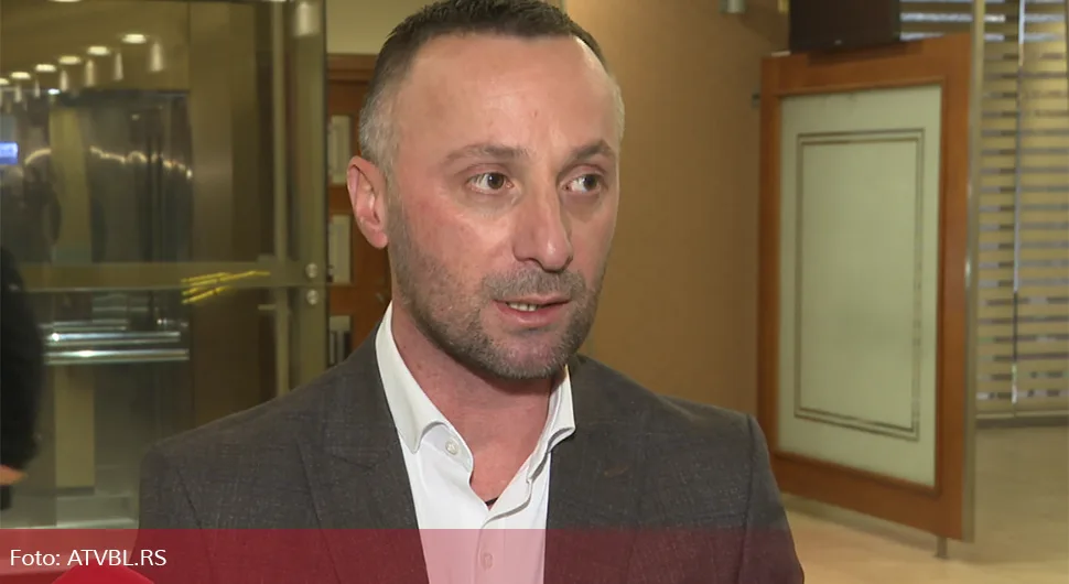 Kojić: Potrebno hitno izuzeće sudije Uzunović zbog njene pristrasnosti
