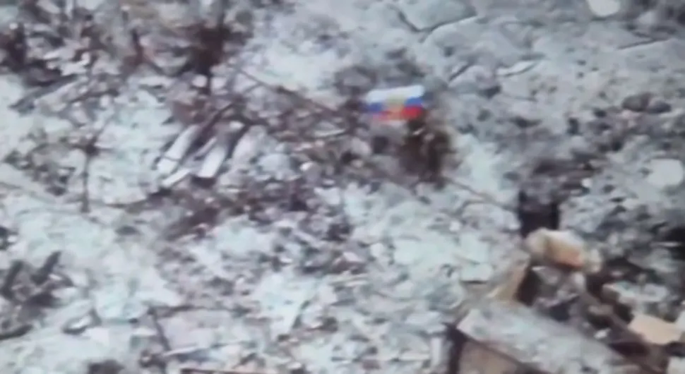 Ukrajinska tvrđava pred padom - Zastava Rusije podignuta u Marjinki!