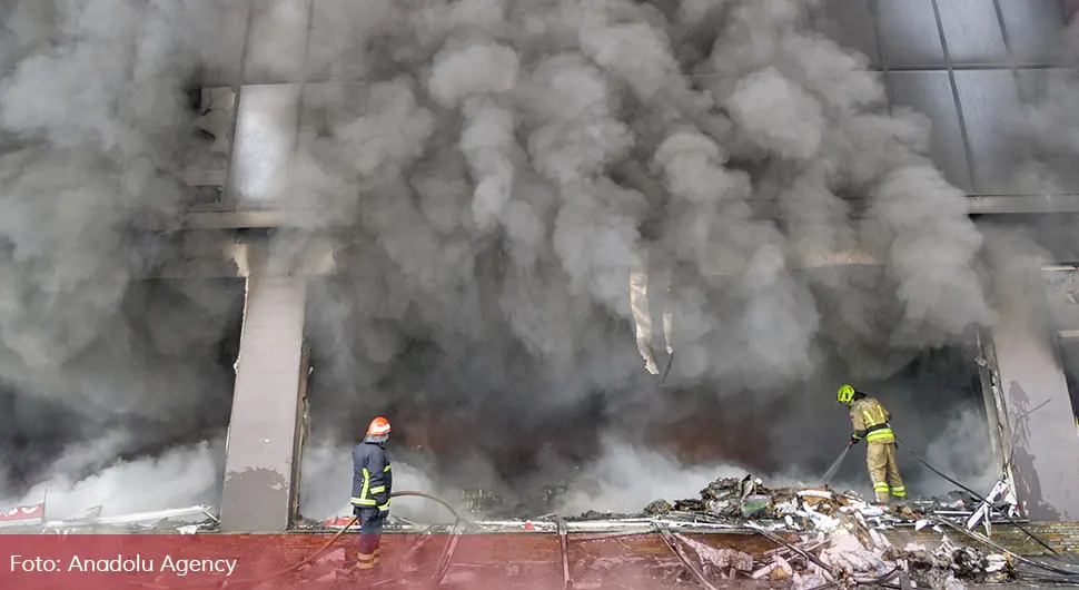 Милионска штета у пожару на пијаци у Сарајеву