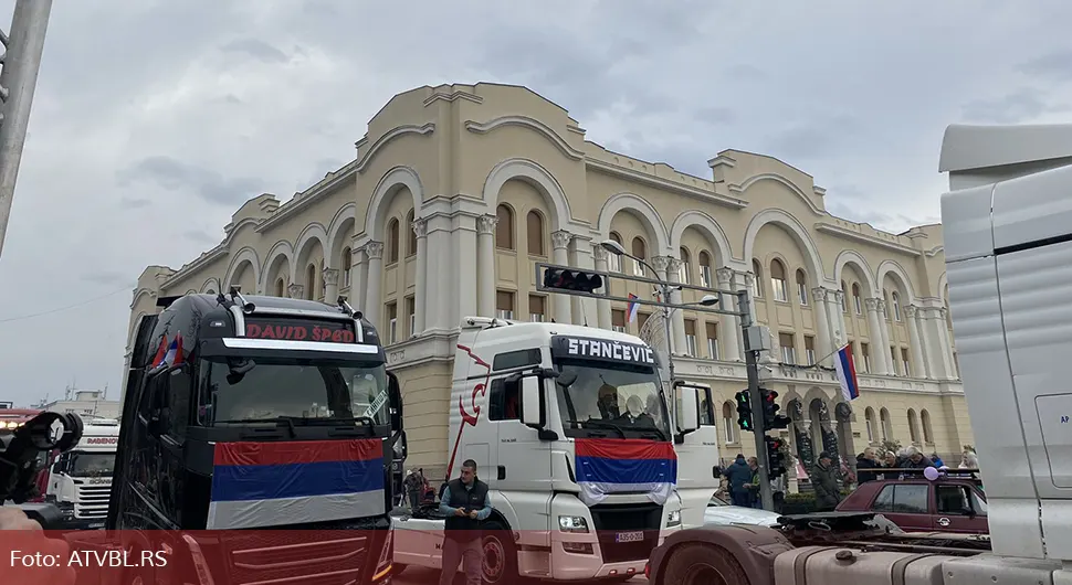 Камионџије направиле сјајну атмосферу у центру Бањалуке