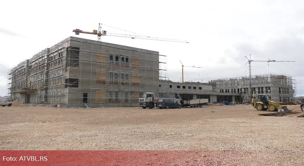 Како напредује изградња болнице у Требињу?