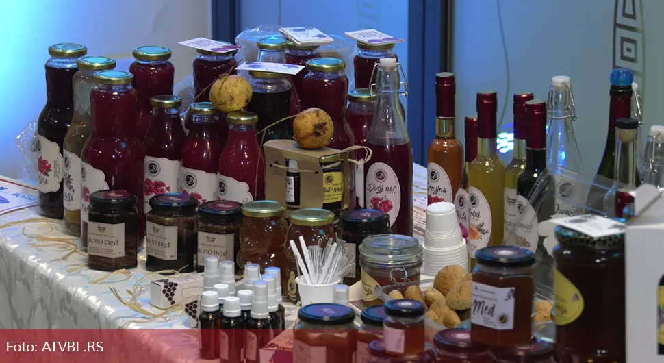 U Bijeljini održan festival vina i tradicionalnih proizvoda