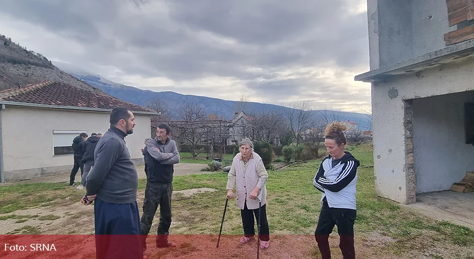 Srpska kuća u Mostaru kamenovana na Božić
