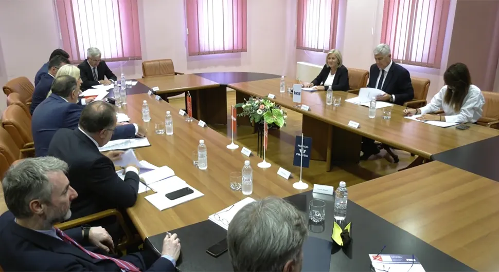 Sa liderima iz FBiH dogovoren paket- sve ili ništa