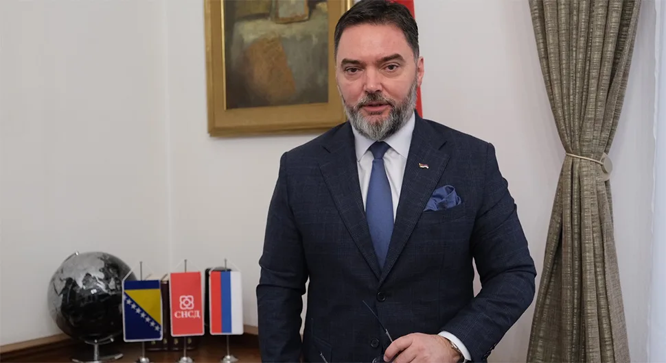 Košarac: Hitno da se odobri angažman helikoptera MUP-a Srbije